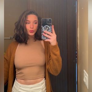 Meet your Posher, Tessa